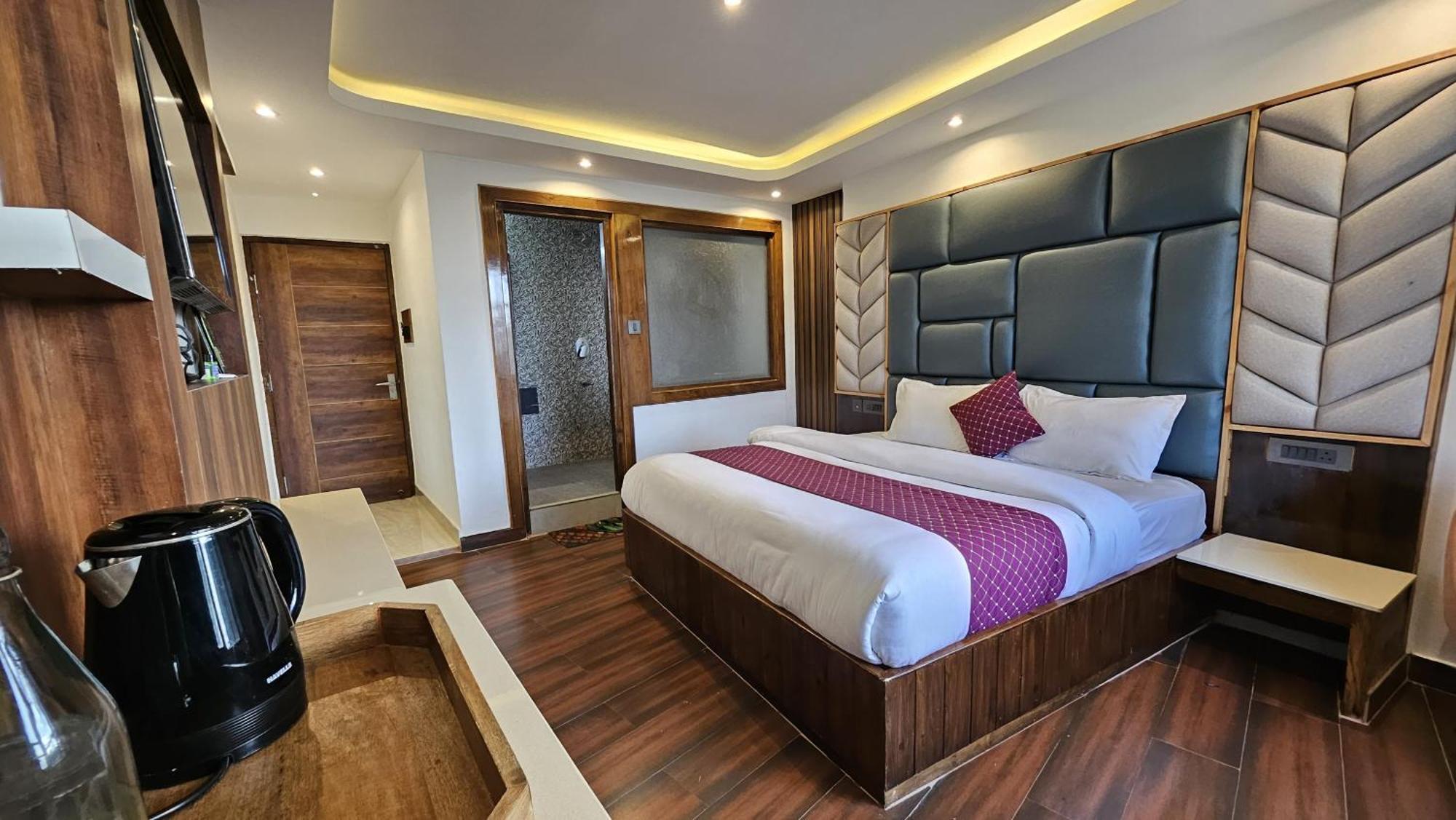 Mountain Zest- Simla Royale Near Mall Road Free Pickup From Railway Station Simla Exteriör bild