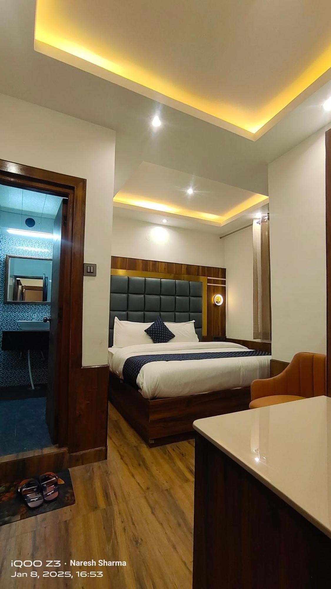 Mountain Zest- Simla Royale Near Mall Road Free Pickup From Railway Station Simla Exteriör bild